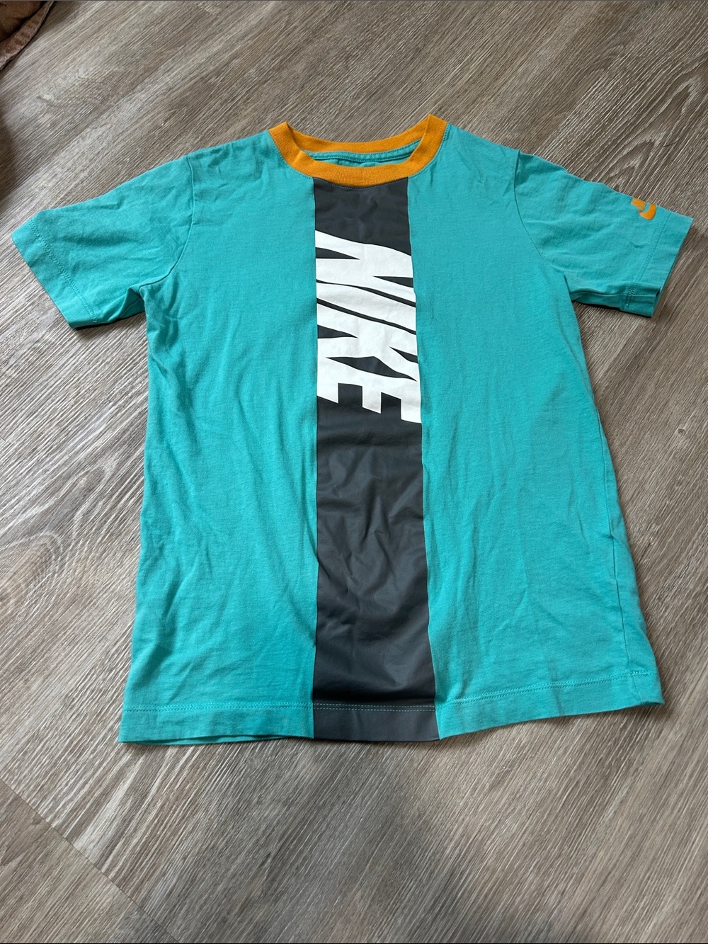 Nike Tee